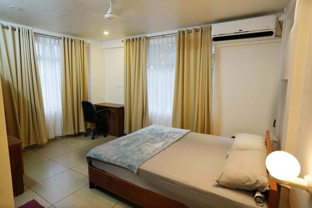 Kadampanattu'S Homestay Kochi Exterior foto